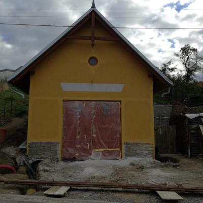 Nátěr fasády domu